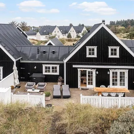 Between And Forest ブロックフス