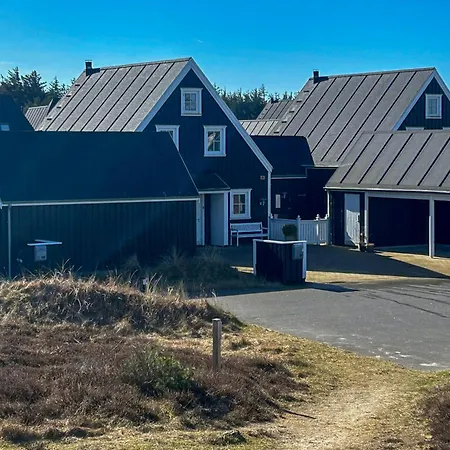 Nyaraló Between And Forest