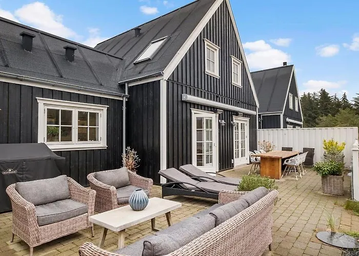 Between And Forest ブロックフス